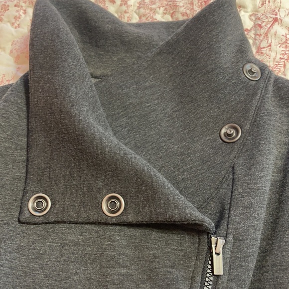 Lucy gray asymmetrical jacket - Picture 7 of 13